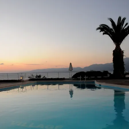 Village Hotel&bungalows Hotel 4*