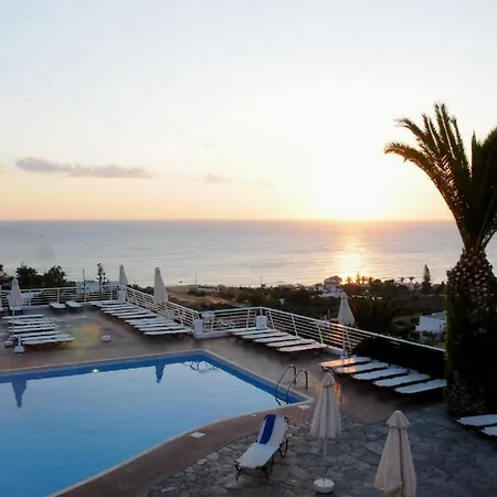 Village Hotel&bungalows 4*