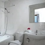 Village & Otel