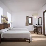 Village & 4*