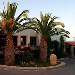 Village & 4* Hersonissos (Crete)