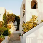 Village & 4* Hersonissos (Crete)