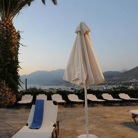 Village & Hersonissos (Crete)