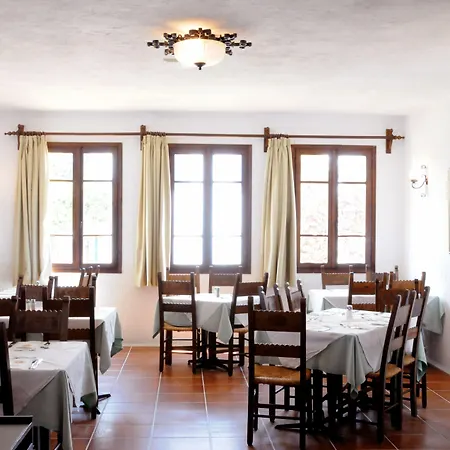 Village & Hotel 4*