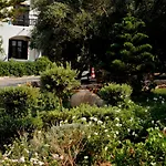 Village & Hotel 4*