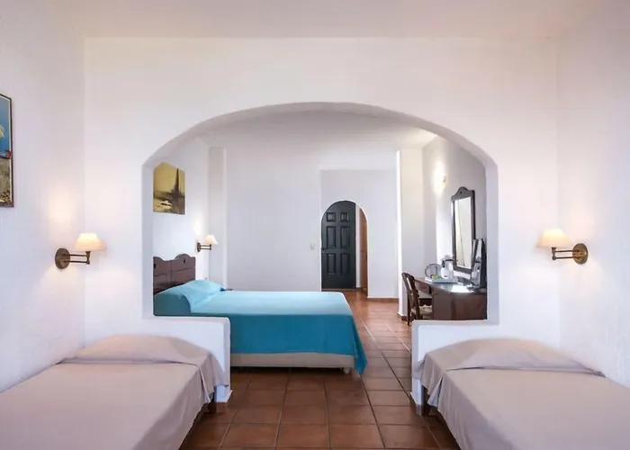 Village & 4* Χερσόνησος